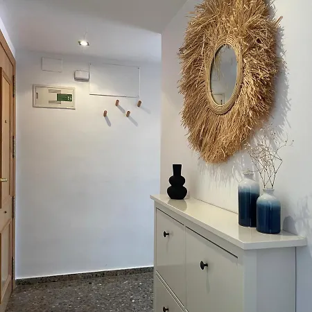 Διαμέρισμα Singularstays El Grao *